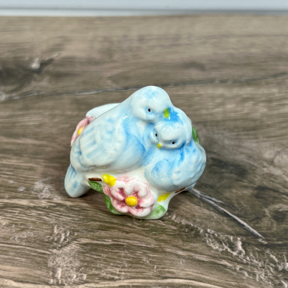 Avon Candle Ring Home Decor Blue Vintage 1983 Porcelain Blue Birds‎ Flowers